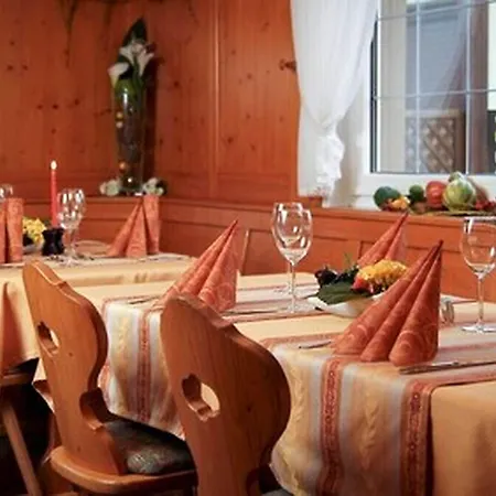 Casa de hóspedes Landgasthof Birkel 3*